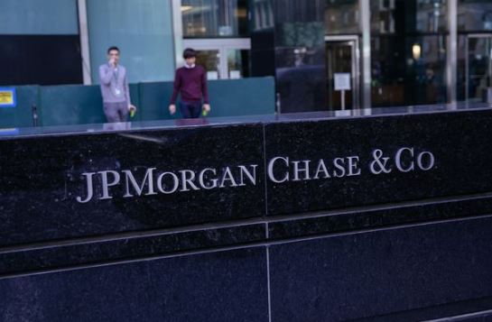 JPMorgan Needs Financial Expert Witnesses